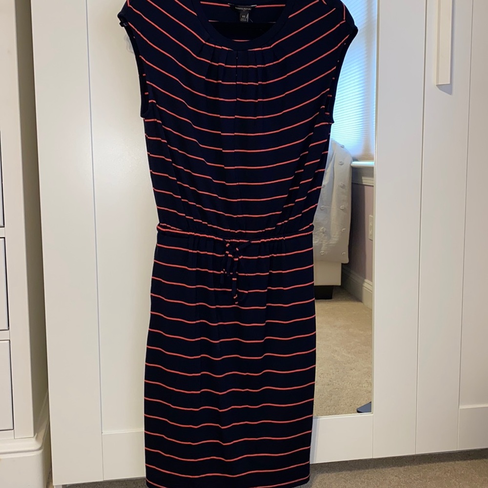 BANANA REPUBLIC dress